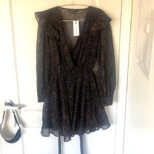Black long sleeve dress. Dynamite. Size large.